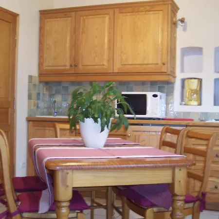 La Maison De Clelie * カン